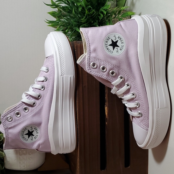 Converse CTAS MOVE HI PLATFORM / 572722C WOMEN'S SZ 5.5 - Picture 2 of 7